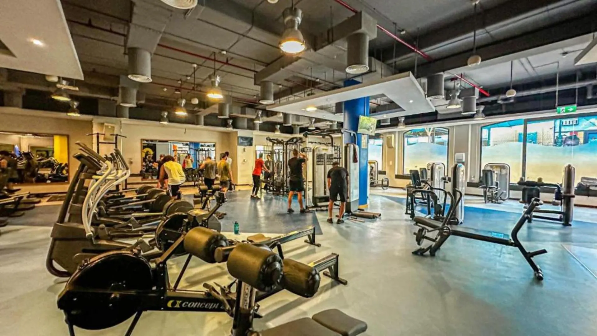 Yousleep Hostel - Beach View - 5 Min From Metro Dubai United Arab Emirates