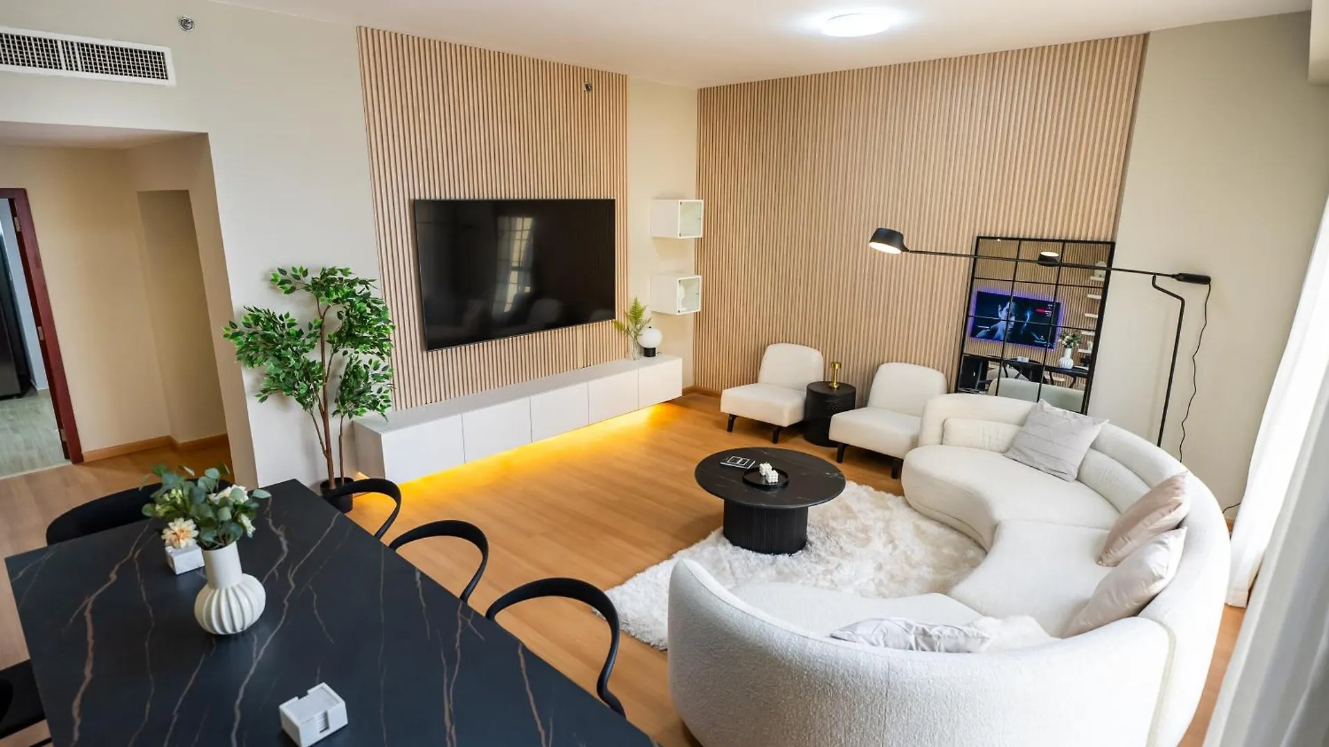 Yousleep Hostel - Beach View - 5 Min From Metro Dubai