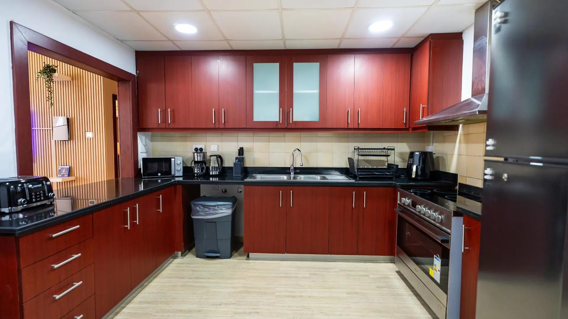 Yousleep Hostel - Beach View - 5 Min From Metro Dubai